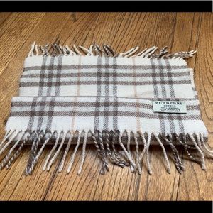 Burberry Lambswool Scarf